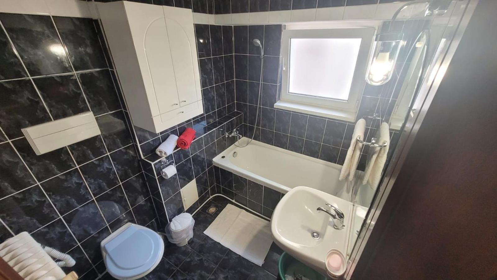 Downtown Top Apartments 부쿠레슈티 외부 사진